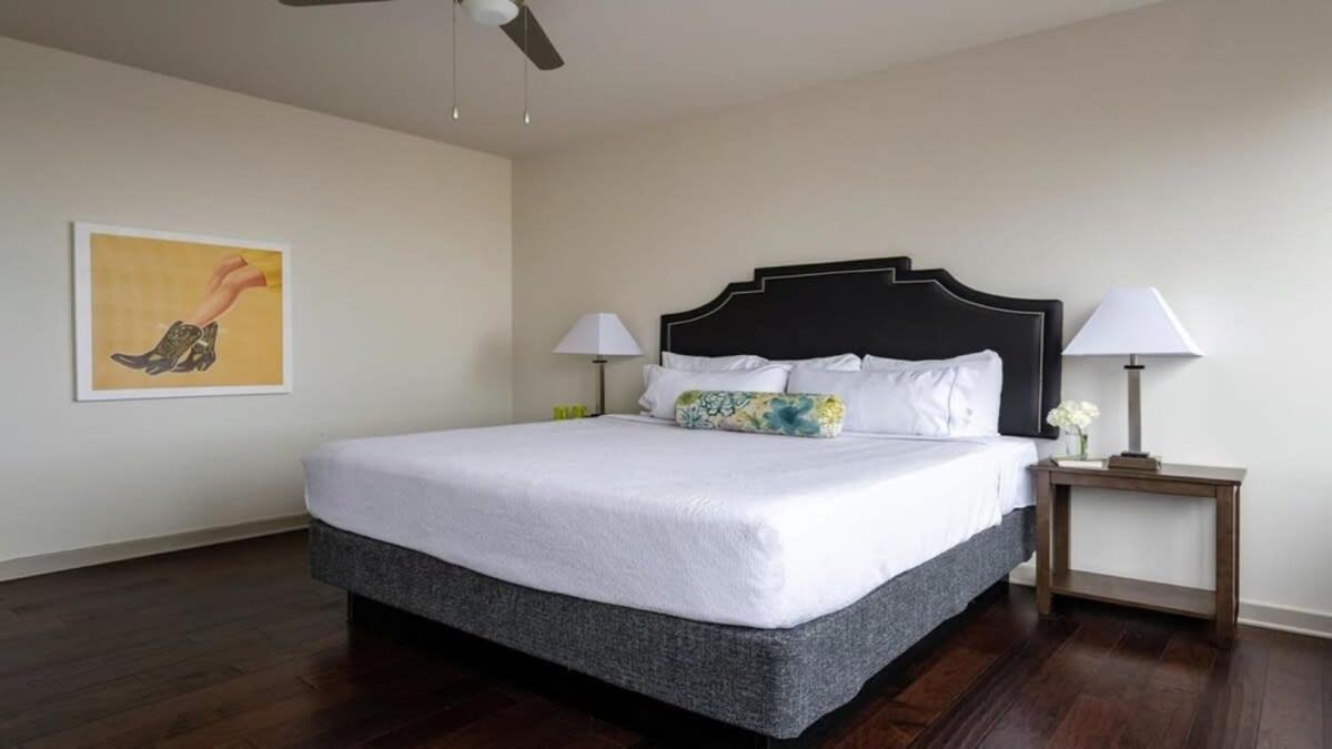 22Nd Fl Bold Cozysuites With Pool, Gym Dallas Eksteriør bilde