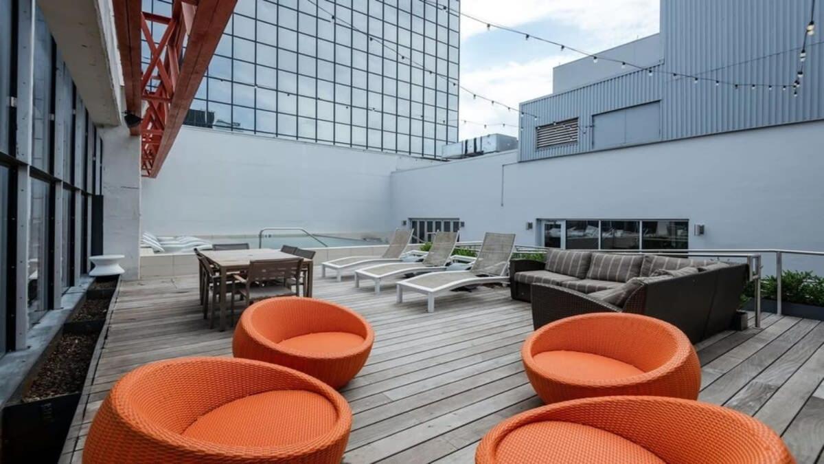 22Nd Fl Bold Cozysuites With Pool, Gym Dallas Eksteriør bilde