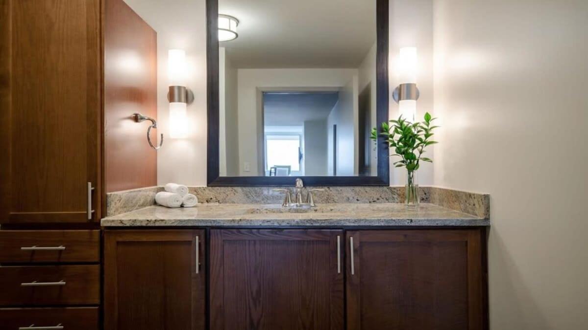 22Nd Fl Bold Cozysuites With Pool, Gym Dallas Eksteriør bilde